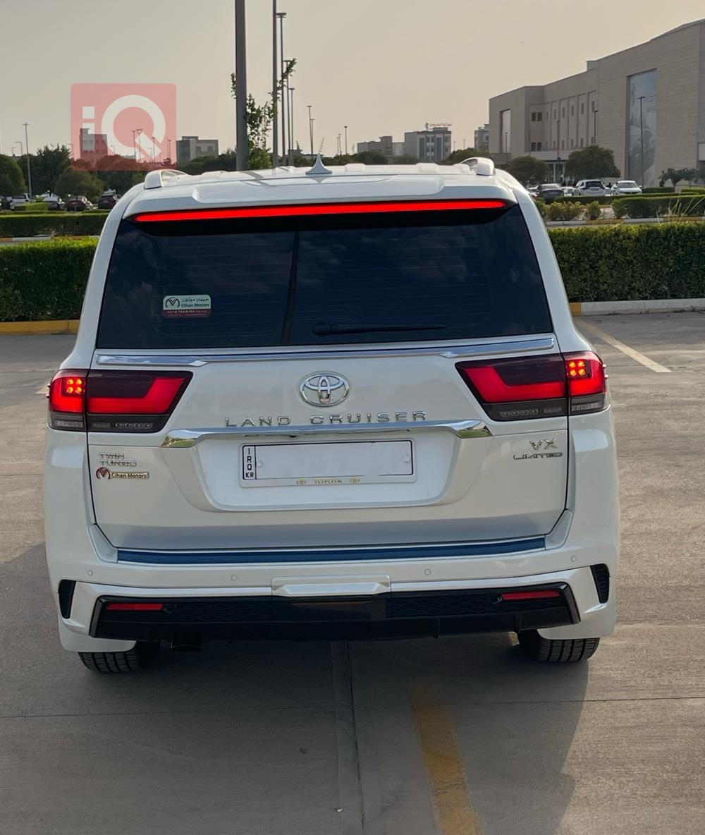 تويوتا لاندكروزر